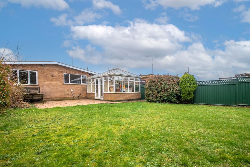 Property photo 2 of 7