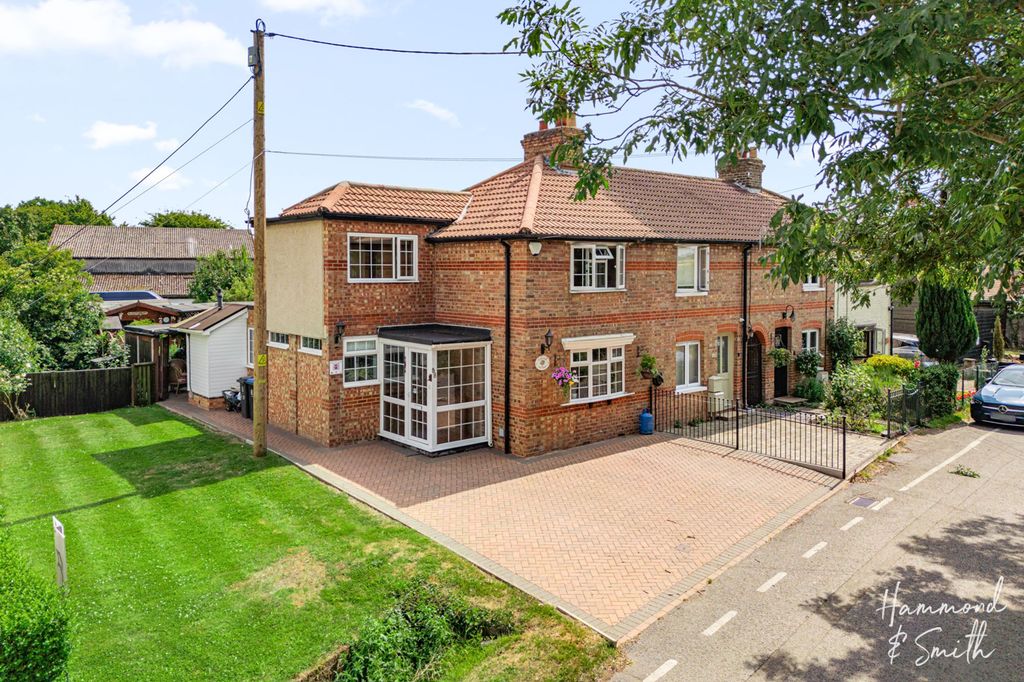 Property photo 1 of 24