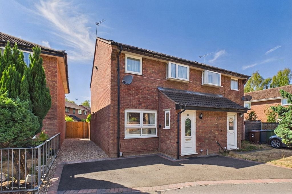 Property photo 1 of 34