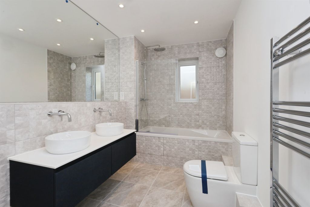 Additional image 9 of 3 bed bungalow for salePark Road, Hellingly, Hailsham BN27