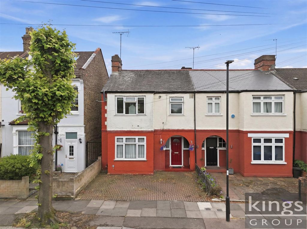 Property photo 1 of 20