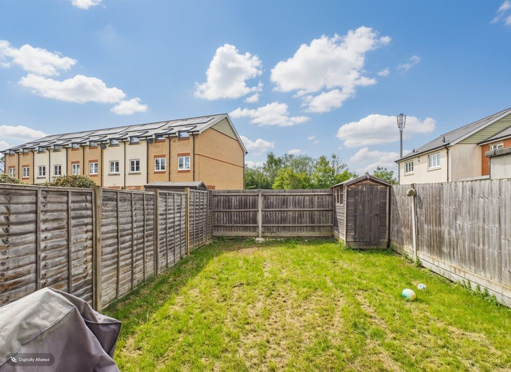Property photo 2 of 17 Picture No. 08