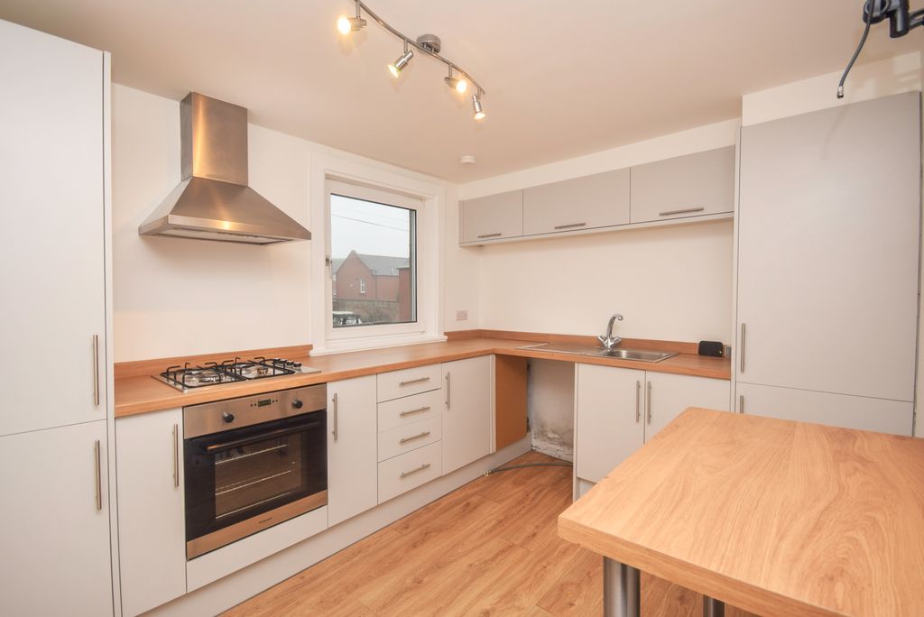 Property photo 3 of 13 Dsc_0016-Edit