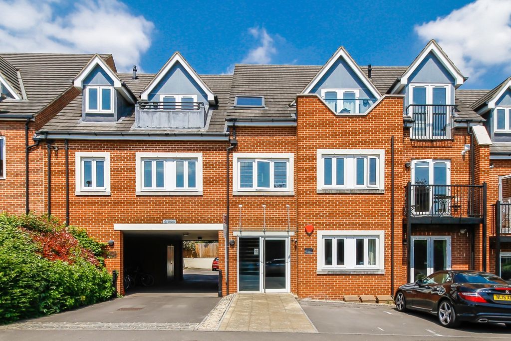 Property photo 2 of 8 58456