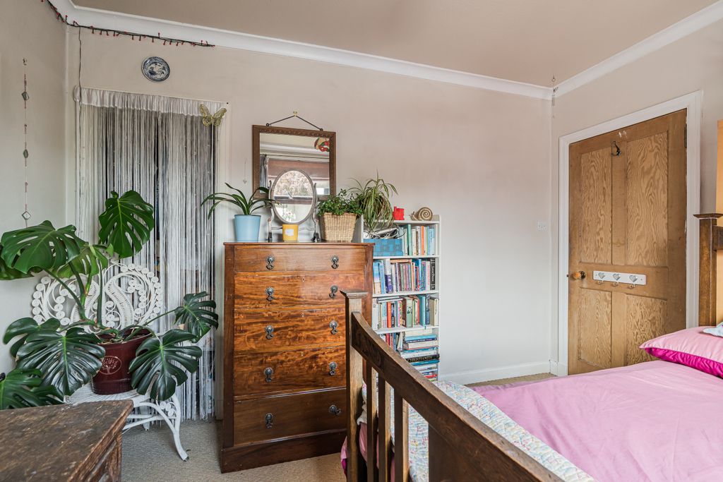 Additional image 17 of 4 bed flat for sale184 West Main Street, Broxburn EH52