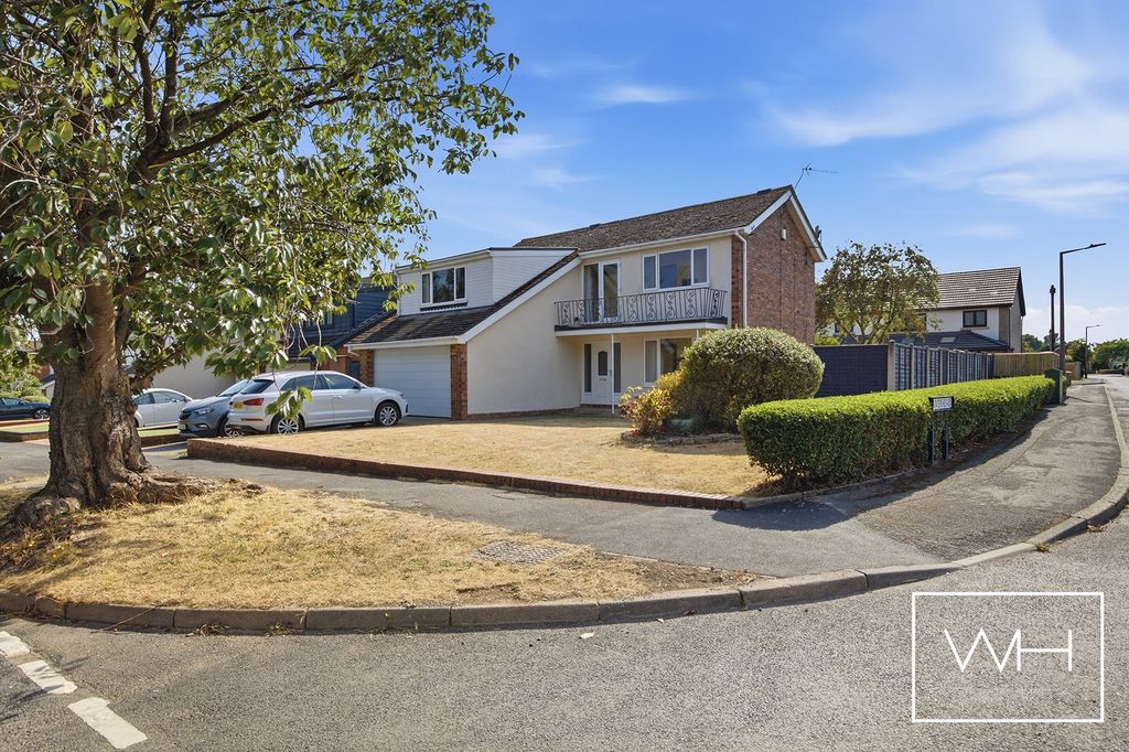 Property photo 1 of 20 10 Thorpe Lane, Sprotbrough 01