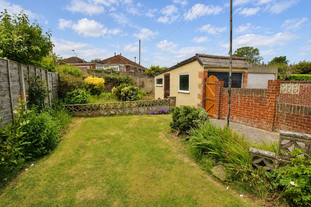 Property photo 2 of 15