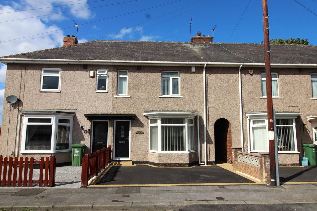 Property photo 1 of 16