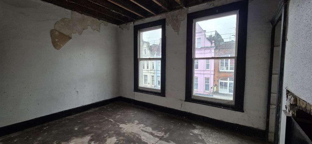 Property photo 3 of 5 20260109_151357.Jpg