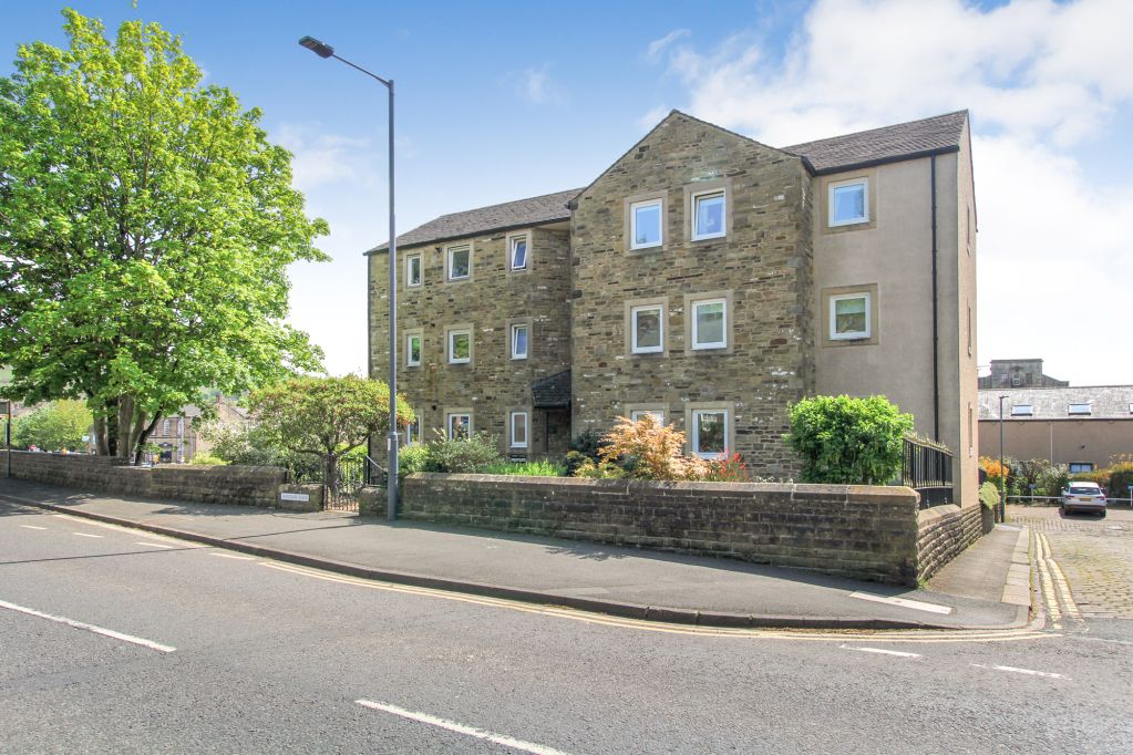 Property photo 1 of 12 Westgate