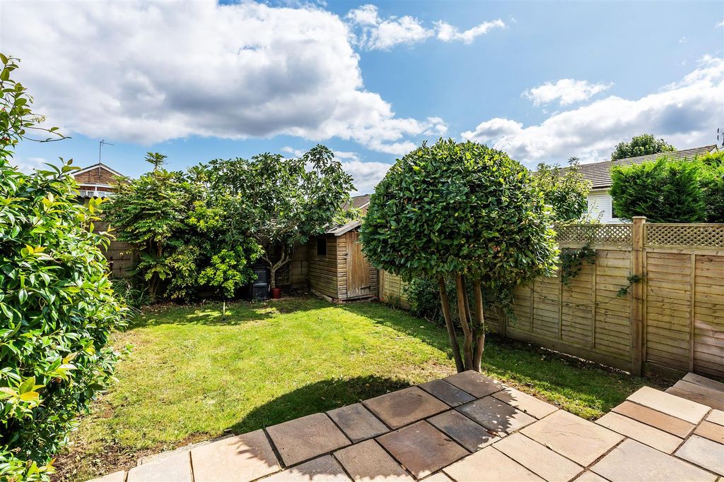 Property photo 2 of 32 14-Silkham-Road-30.Jpg