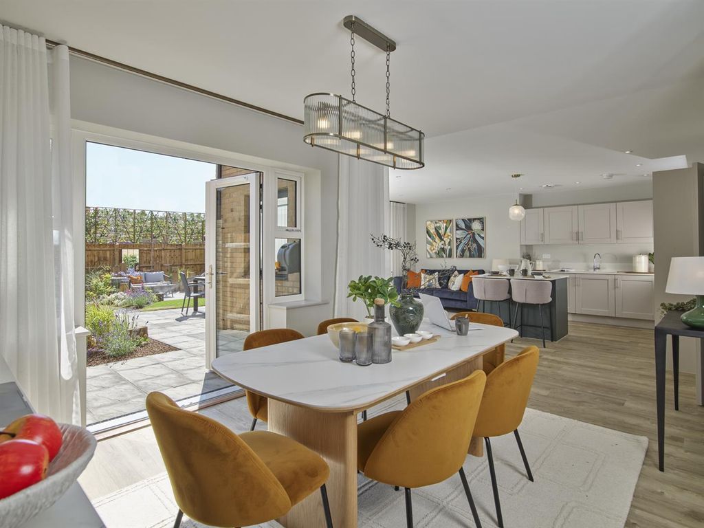 Property photo 2 of 25 252242 Kelvedon  -  (22).Jpg
