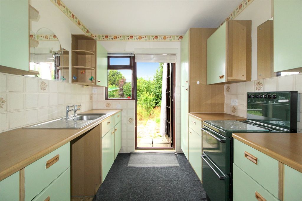 Property photo 3 of 13 Picture No. 11
