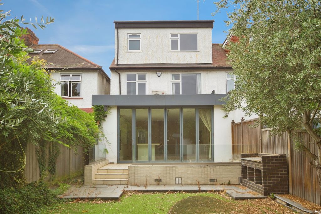 Property photo 2 of 30 Pbox-Img.Jpg