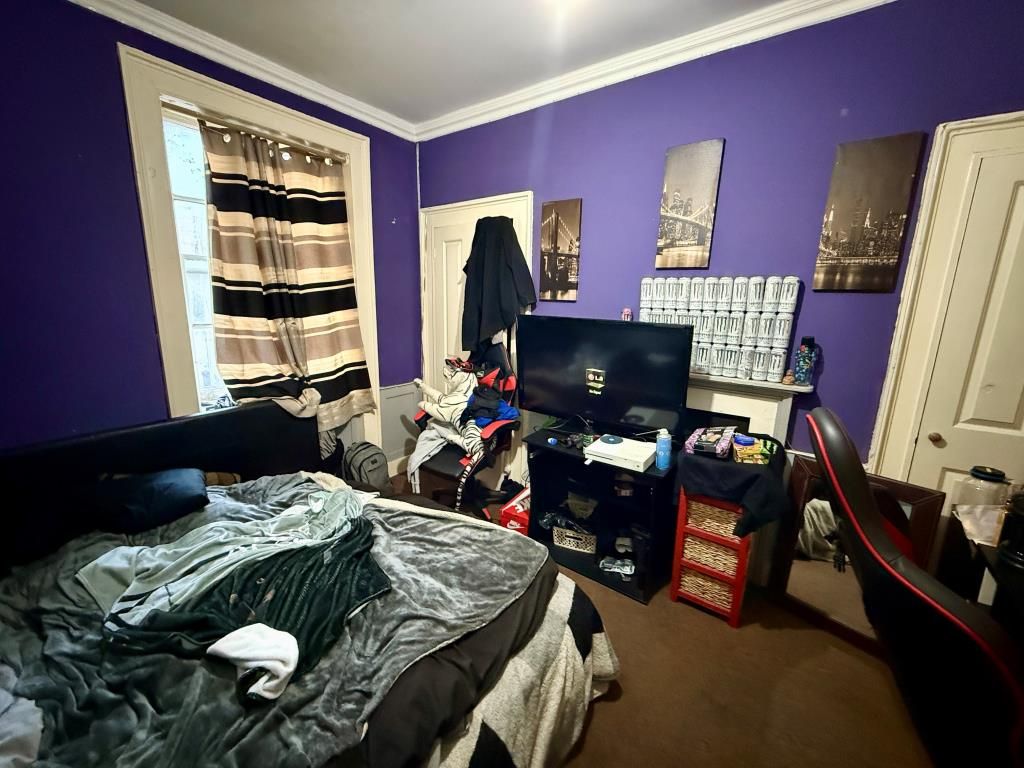 Property photo 3 of 15 Maisonette - Ground Floor - Bedroom Two