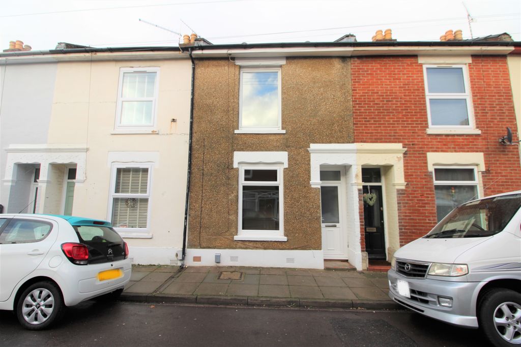 Property photo 1 of 12