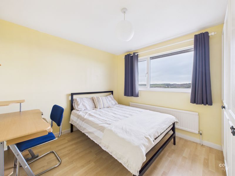 Property photo 2 of 17 Photo 5