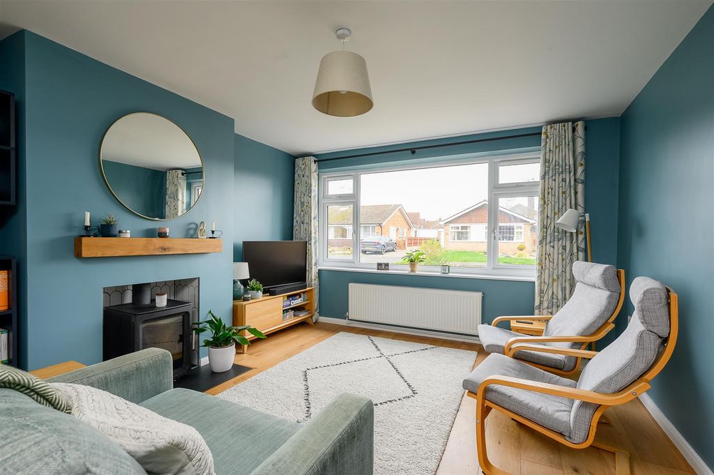 Property photo 3 of 29 Living Room