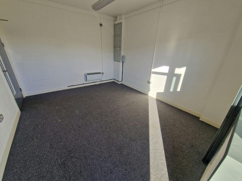 Property photo 2 of 4 20250109_110730.Jpg