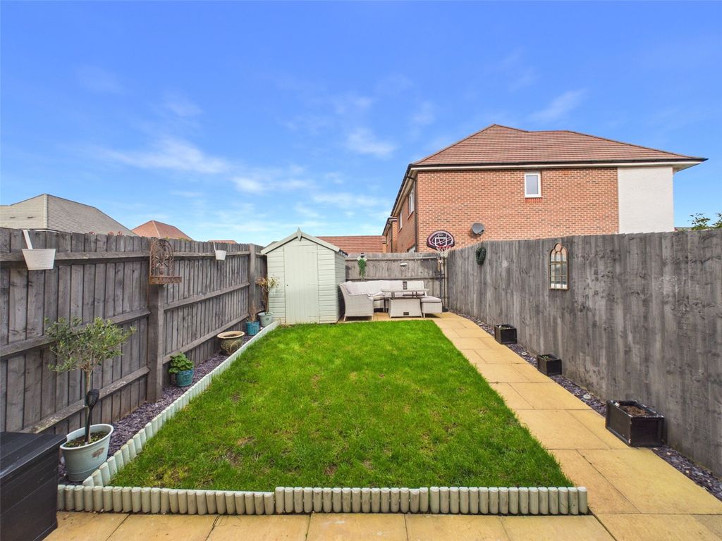 Property photo 3 of 14 Picture No. 27