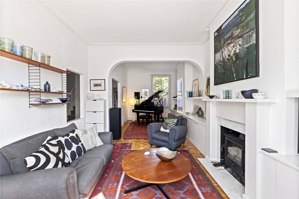 Property photo 2 of 14 Reception Room