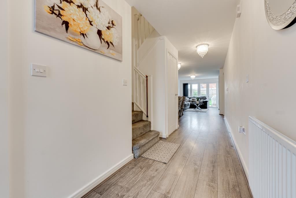 Property photo 3 of 26 9 Buckthorn Drive, Barton Seagrave-21.Jpg