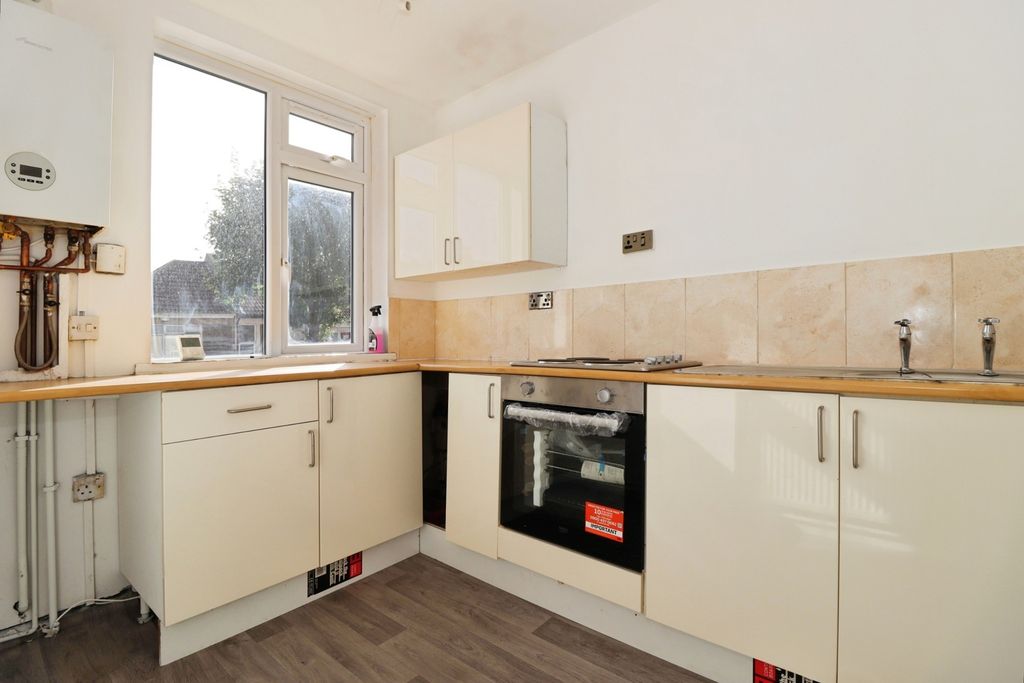Property photo 2 of 16 Pbox-Img.Jpg