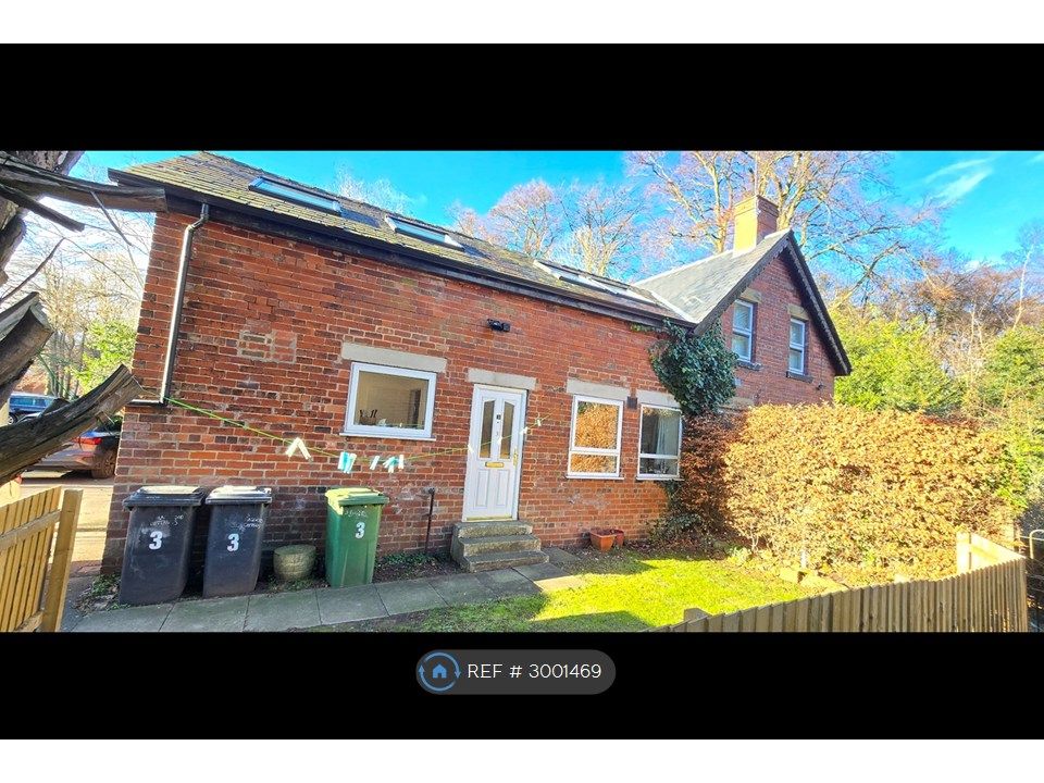Property photo 2 of 27