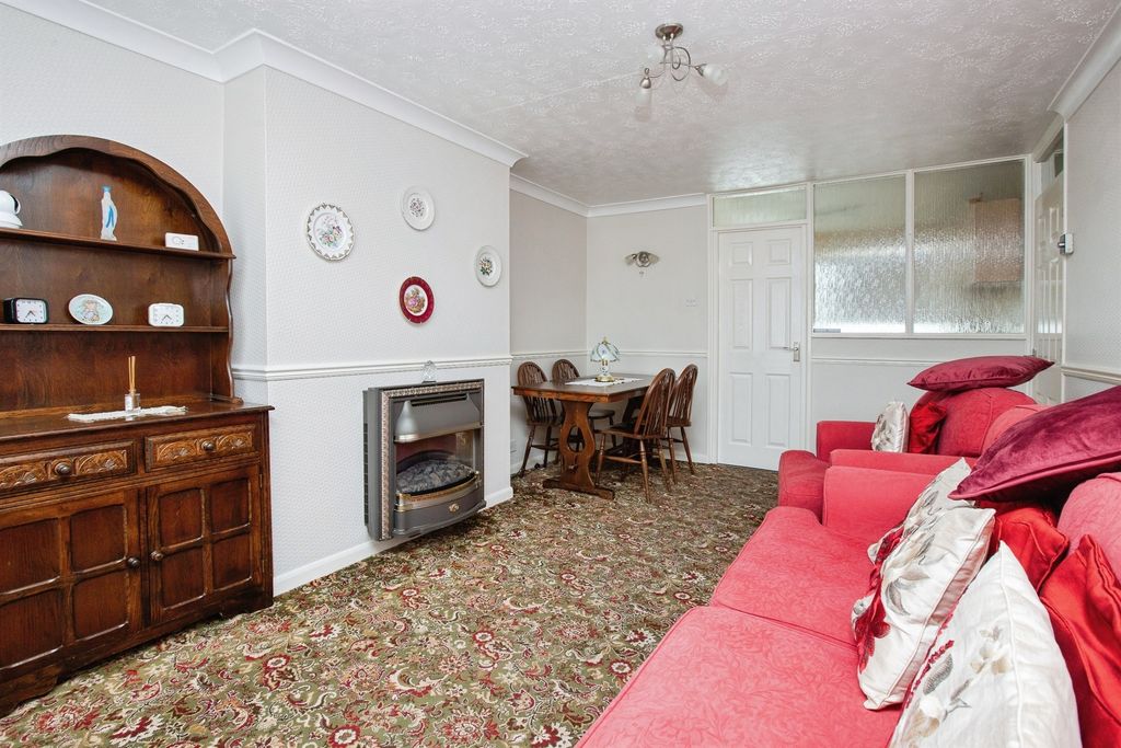 Property photo 2 of 15