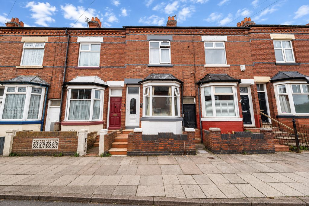 Property photo 1 of 19 F2
