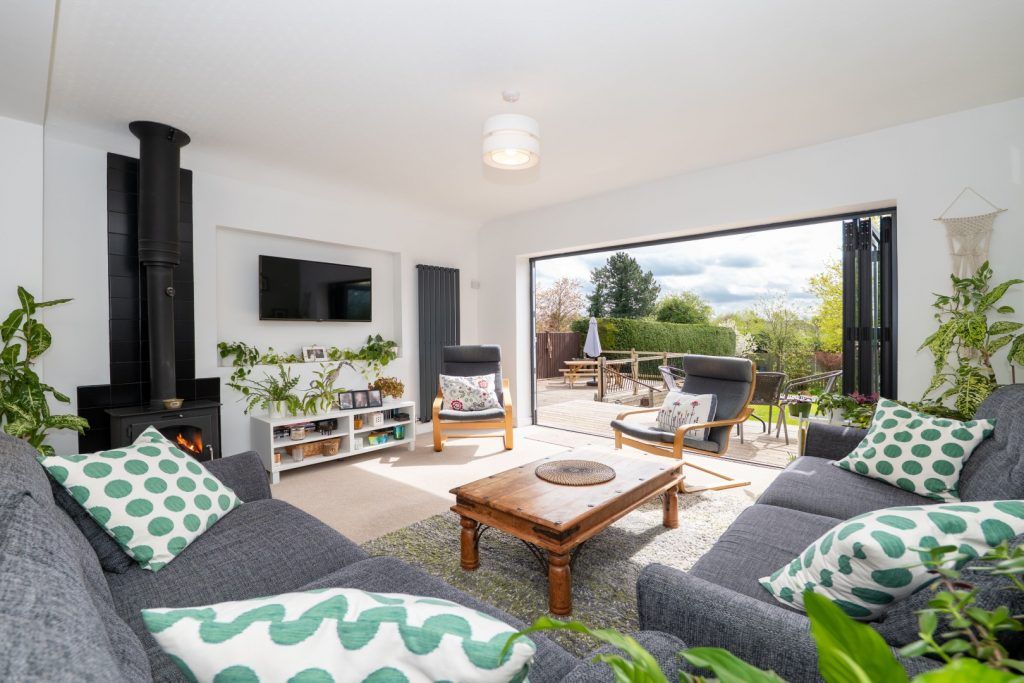 Property photo 3 of 31