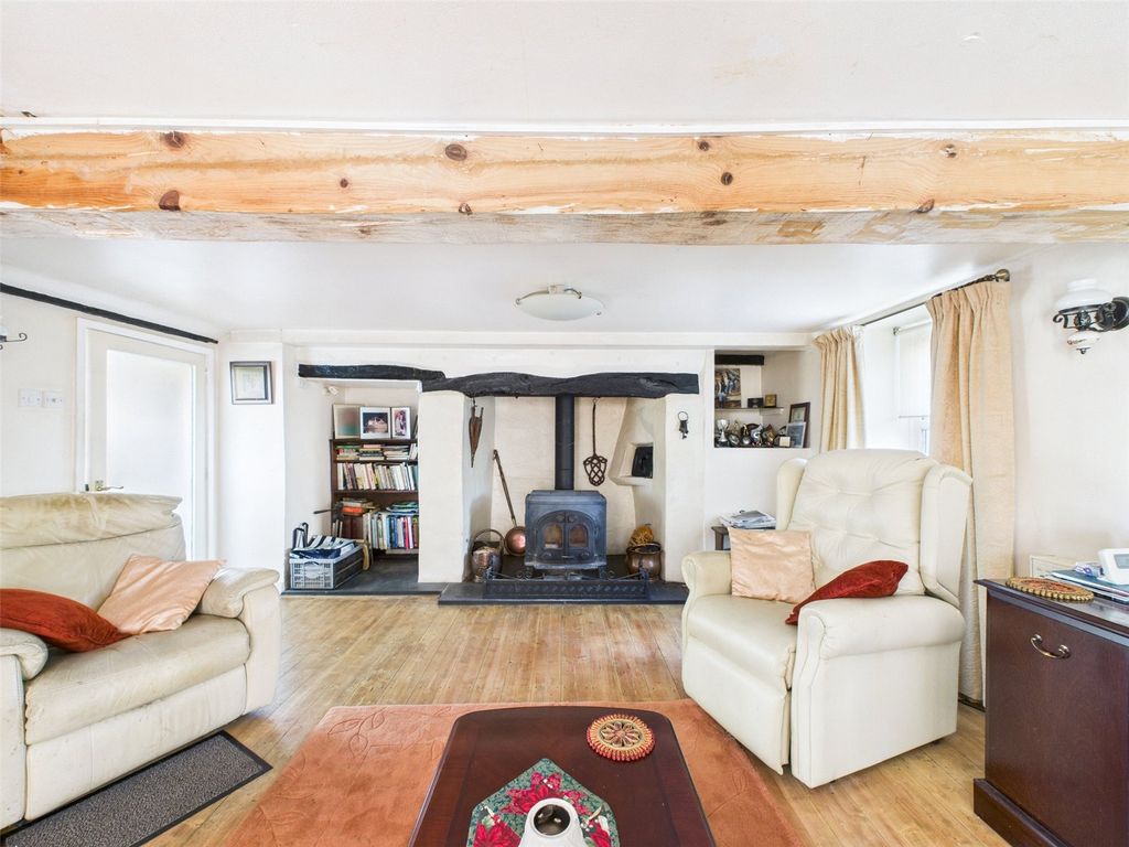 Property photo 2 of 23 Living Room