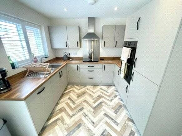 Property photo 3 of 16 Picture No. 55