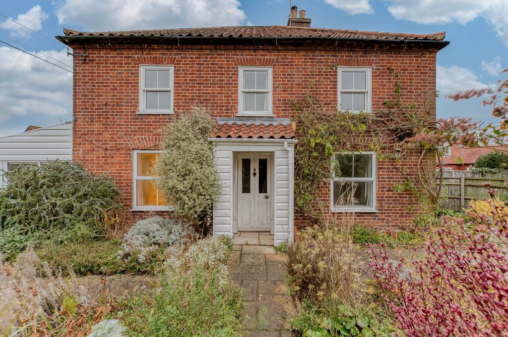 Property photo 1 of 23