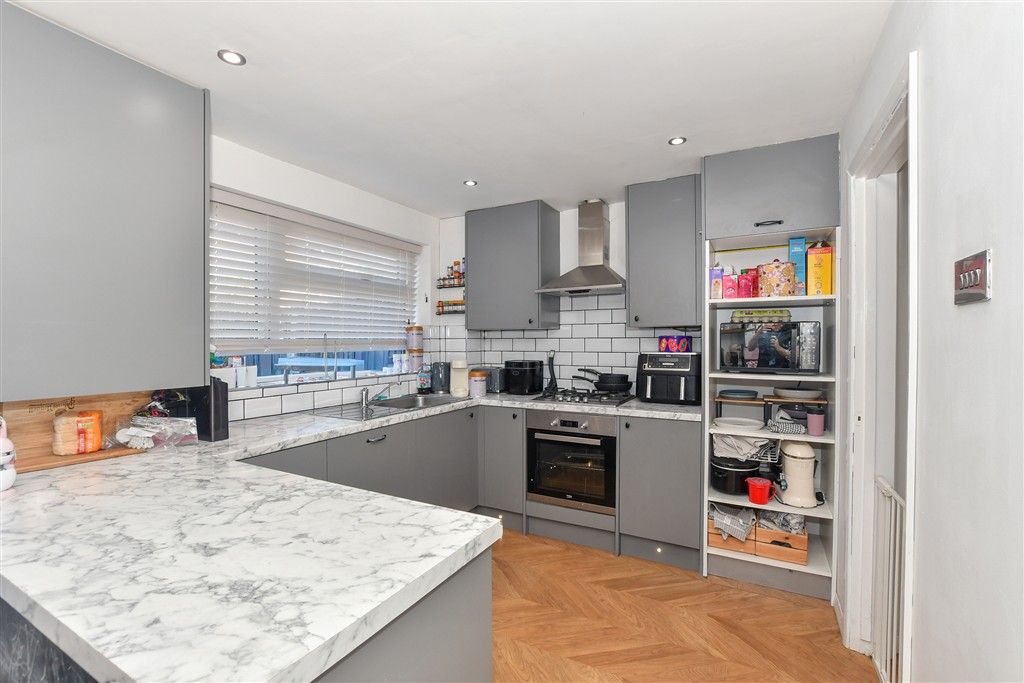 Property photo 3 of 12 Kitchen/ Diner