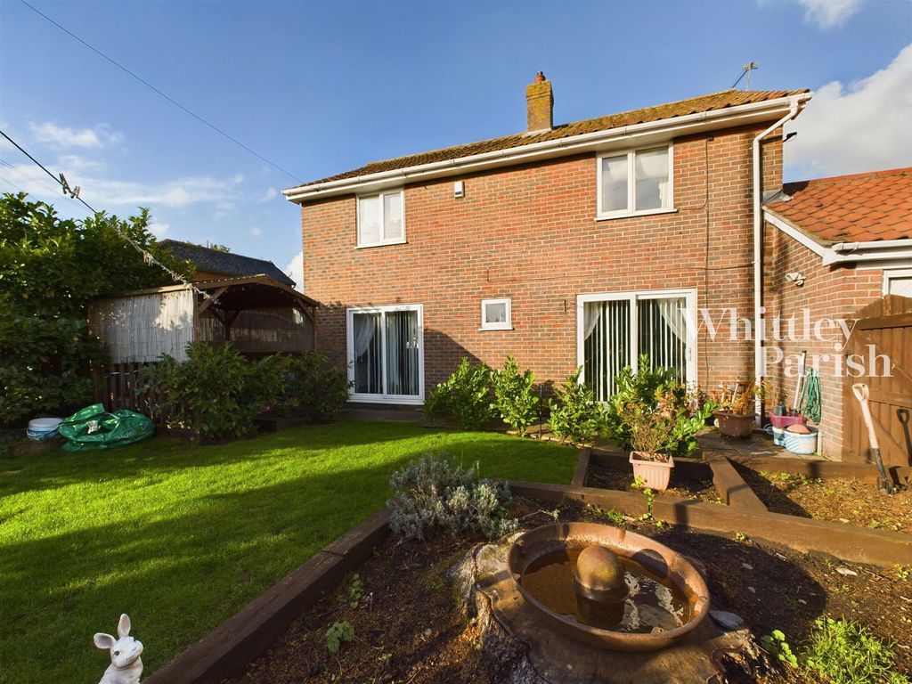 Property photo 2 of 19