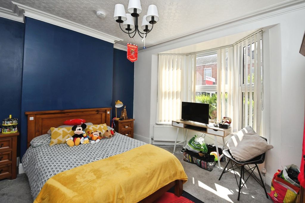 Property photo 3 of 20 Pbox-Img.Jpg