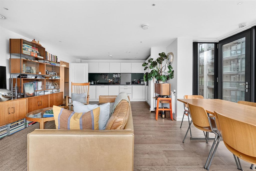 Property photo 1 of 23 12