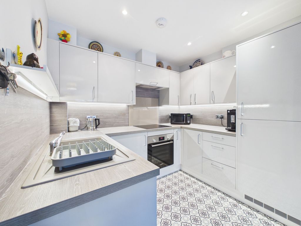 Property photo 3 of 19