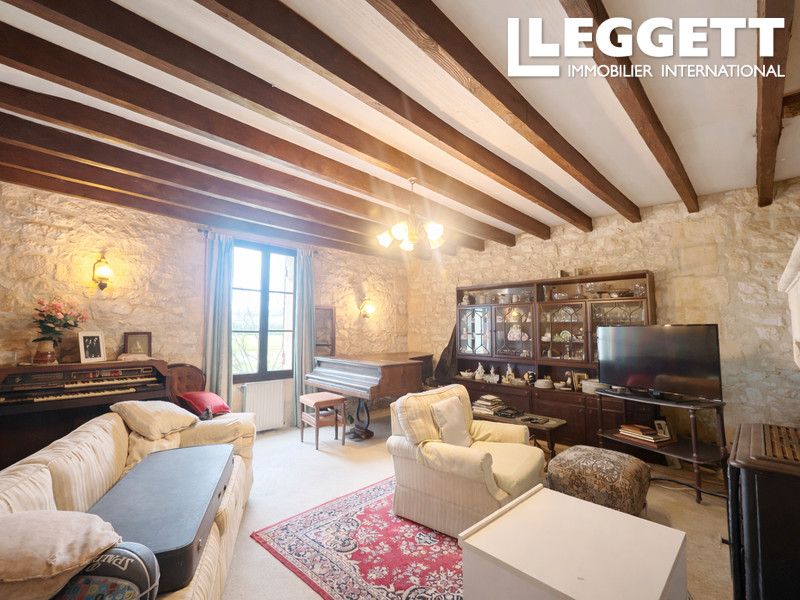 Property photo 3 of 10