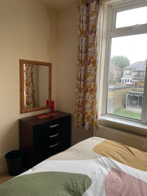 Property photo 2 of 3