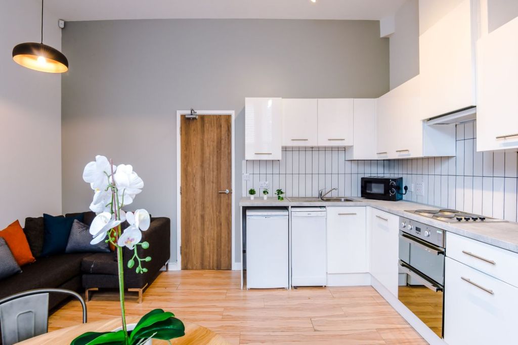 Property photo 2 of 12 Shf2 - Living Area / Kitchen