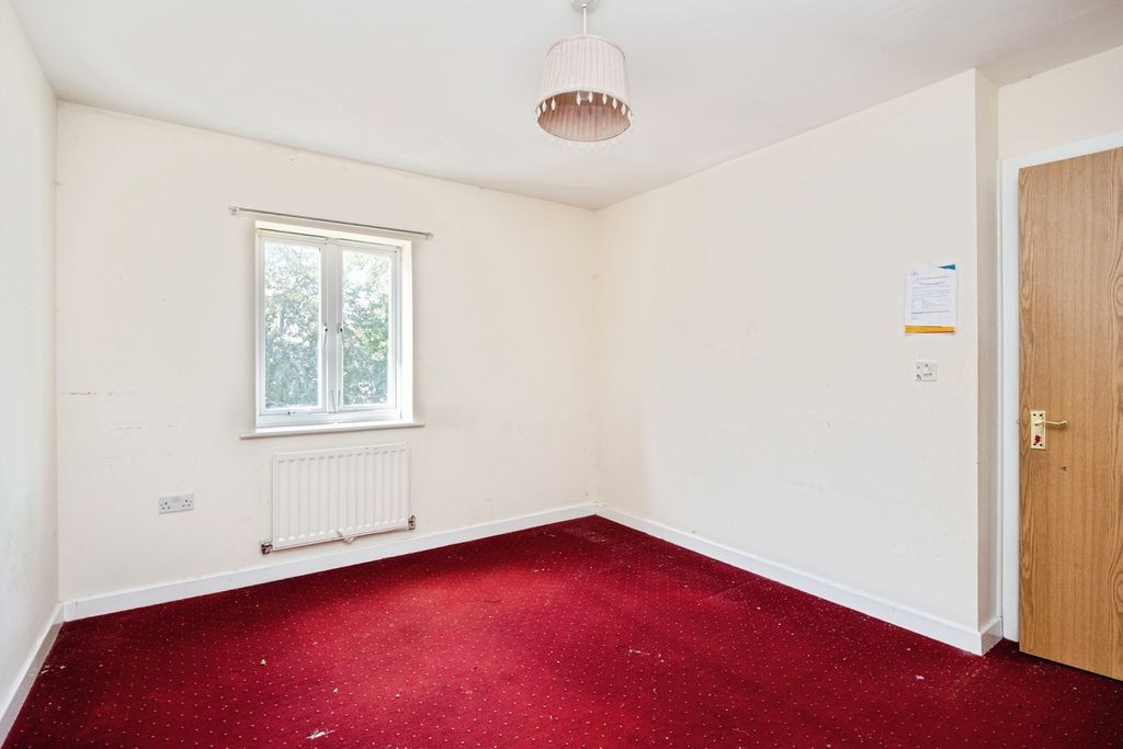 Property photo 3 of 29 Pbox-Img.Jpg