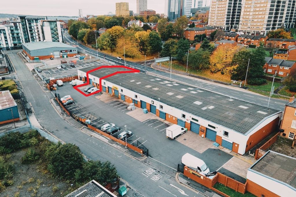 Property photo 3 of 9 Taverner_S Walk 1.Jpg