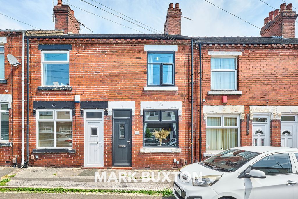 Property photo 1 of 18