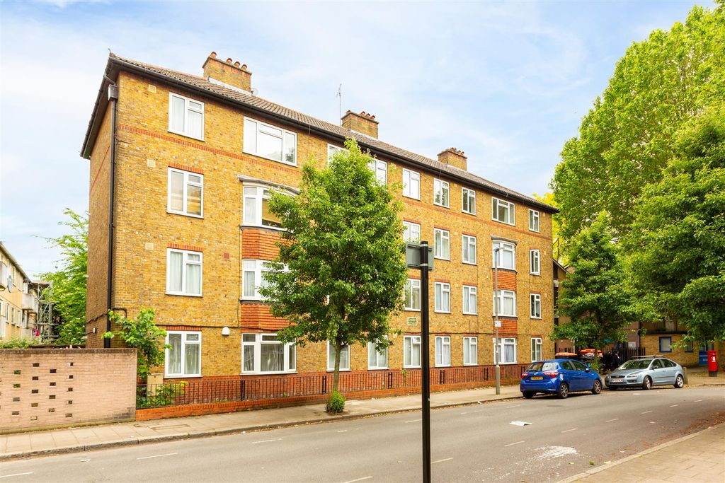 Property photo 1 of 6