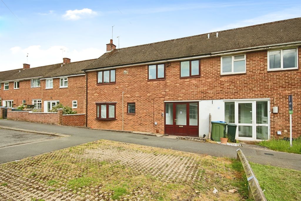 Property photo 1 of 16