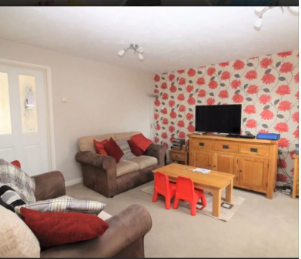 Property photo 3 of 9