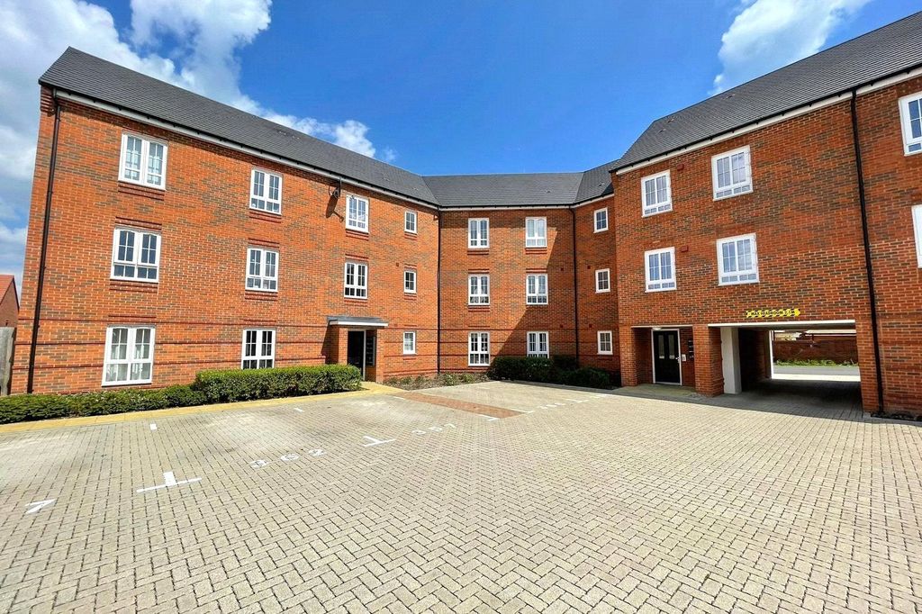Property photo 1 of 7 Picture No. 10