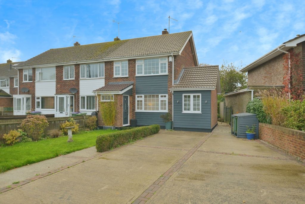 Property photo 1 of 17 Photo